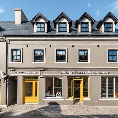 לינה וארוחת בוקר קנמארה Bridge Street Townhouse מראה חיצוני תמונה